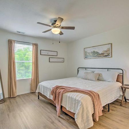 Cozy Branson Retreat With Balcony, 2 Mi To 76 Strip Lejlighed Eksteriør billede